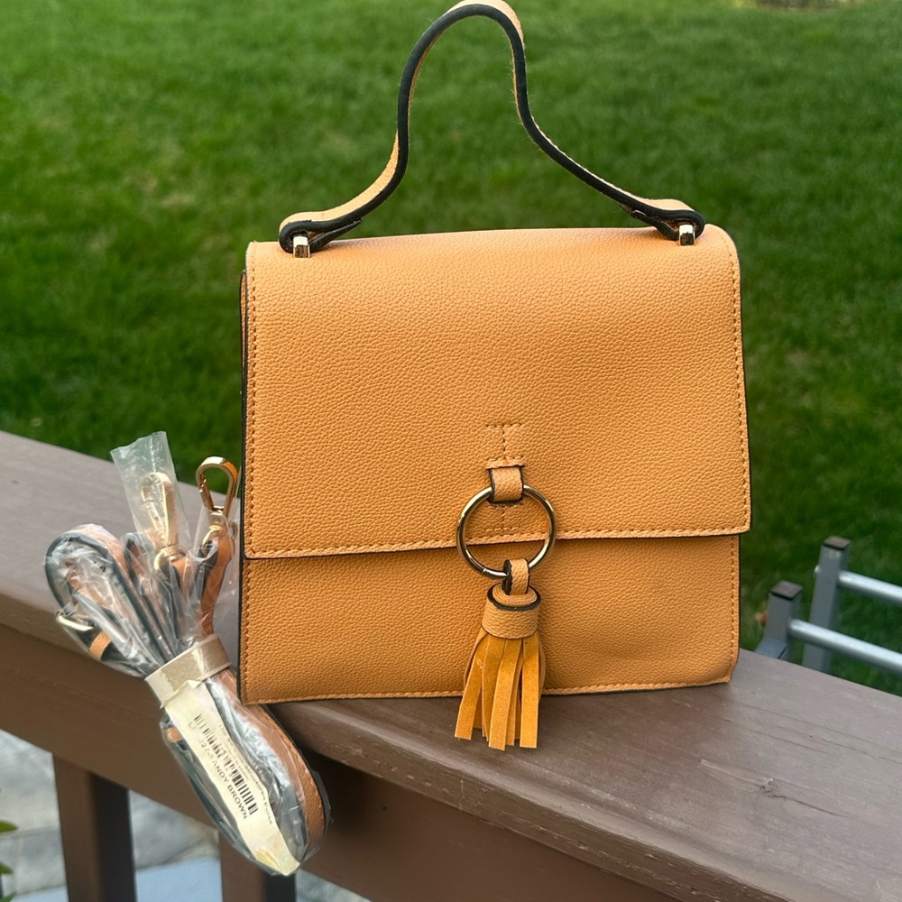 STRUCTURED Purse 